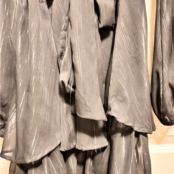 Black Dress - Picture 2 of 3